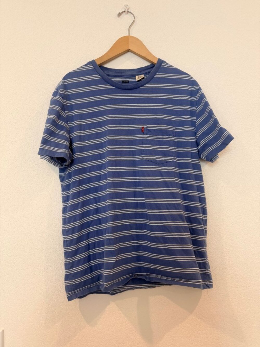 Levi's Striped Pocket Tee Blue White Men's S